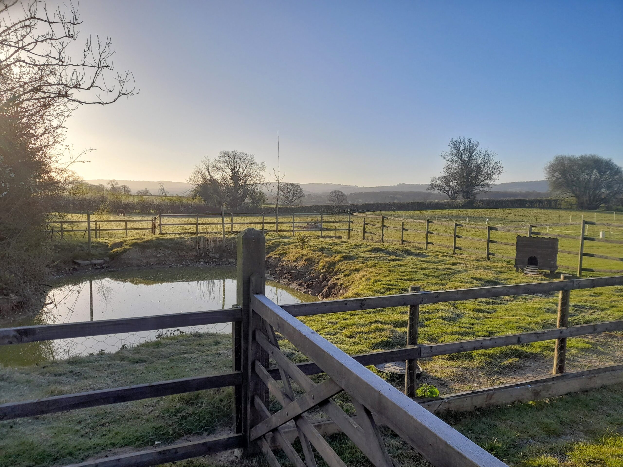 The Place To Stay, Knoll Hill Farm, Stylish Boutique Bed and Breakfast Guest House Accommodation For The Perfect Staycation & holiday.