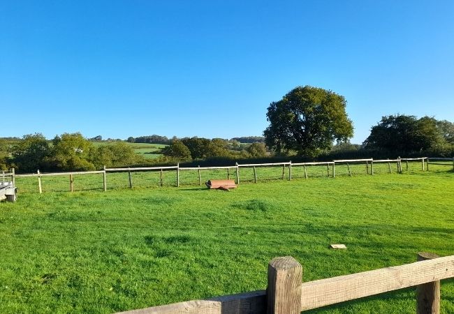 The Place To Stay, Knoll Hill Farm, Stylish Boutique Bed and Breakfast Guest House Accommodation For The Perfect Staycation & holiday The Place To Stay, Knoll Hill Farm, Stylish Boutique Bed and Breakfast Guest House Accommodation For The Perfect Staycation & holiday
